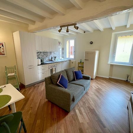 Ferienwohnung Buro Nel Borgo Parma Exterior foto