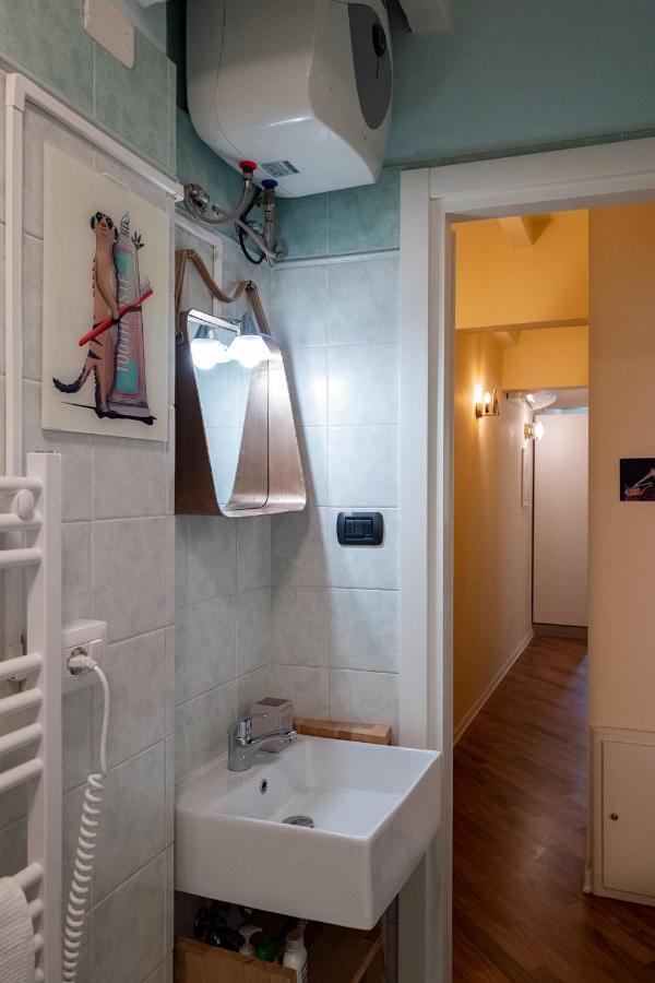 Ferienwohnung Buro Nel Borgo Parma Exterior foto