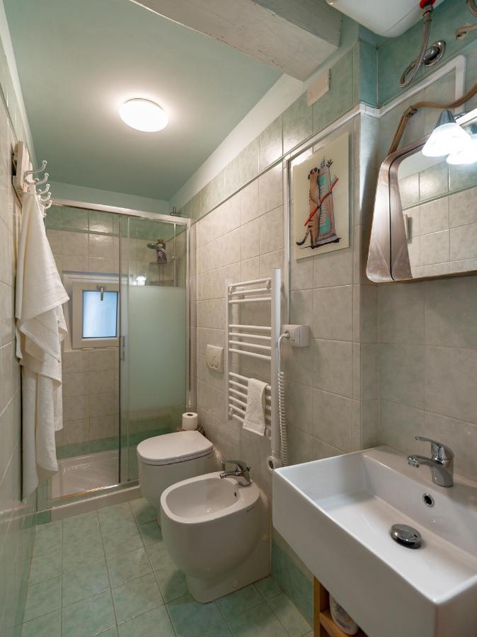 Ferienwohnung Buro Nel Borgo Parma Exterior foto